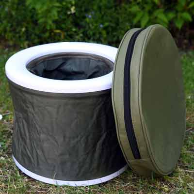 Klappbares Bivvy Loo mit Hülle